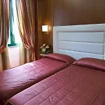 فندق إيه أس 4*